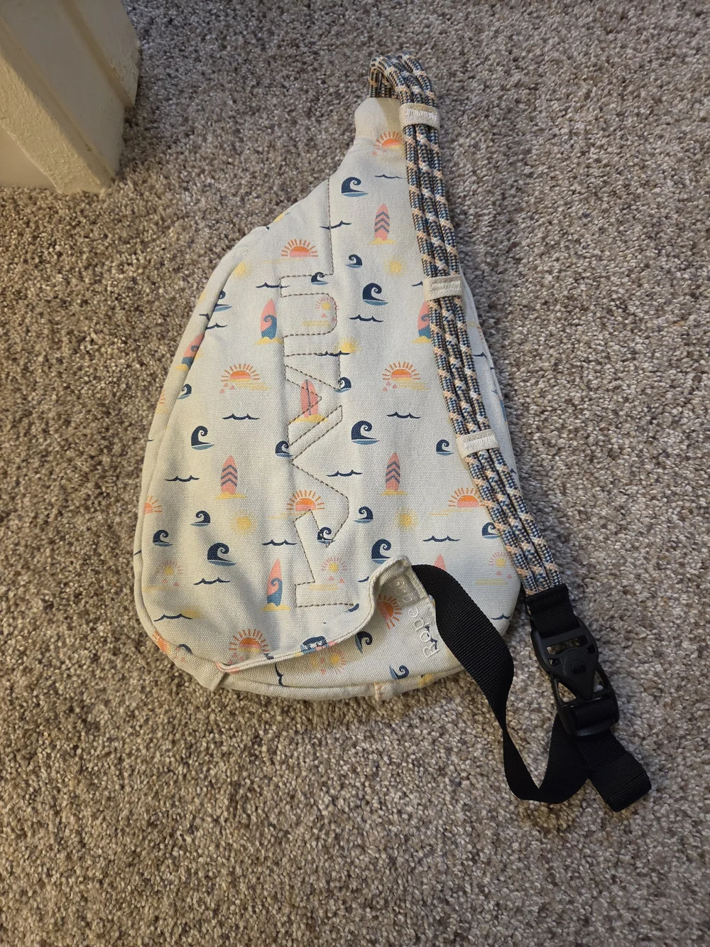 Kavu branded sling